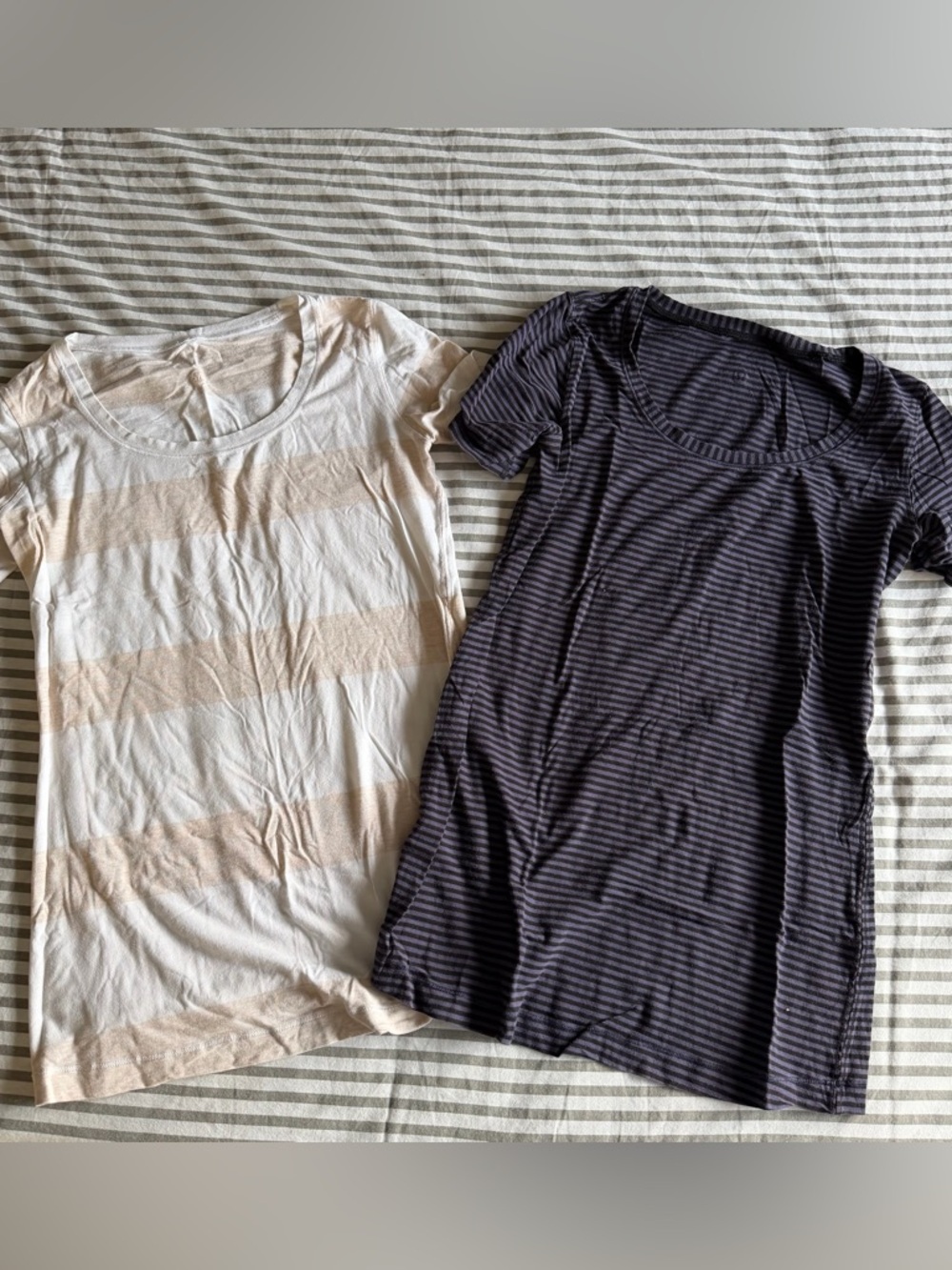Lululemon t shirts